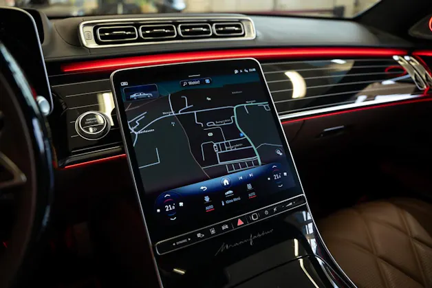 MERCEDES-BENZ S 680 4Matic Maybach 9G-Tronic