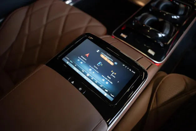 MERCEDES-BENZ S 680 4Matic Maybach 9G-Tronic