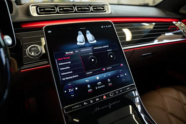 MERCEDES-BENZ S 680 4Matic Maybach 9G-Tronic