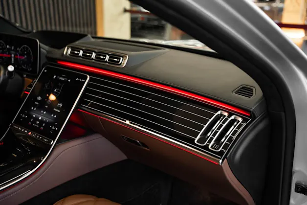 MERCEDES-BENZ S 680 4Matic Maybach 9G-Tronic