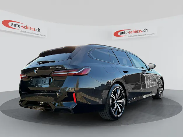 BMW 520i sDrive 48V Touring M Sport Steptronic