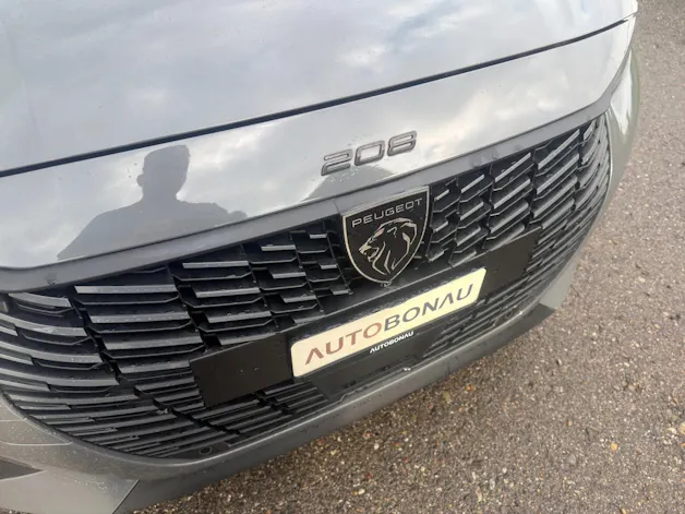 PEUGEOT 208 1.2 Hybrid Allure
