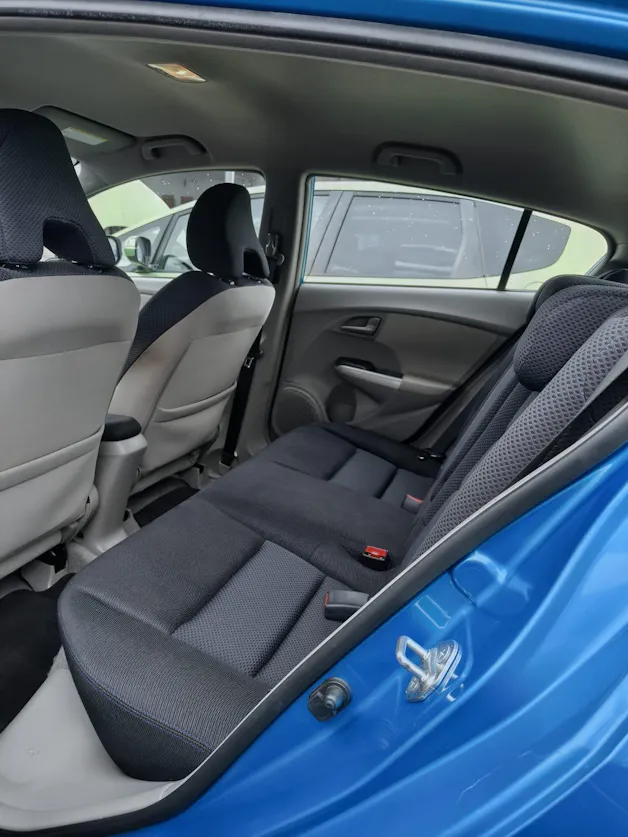 HONDA Insight 1.3i Hybrid Elegance CVT
