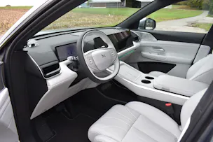 XPENG G9 93kWh Performance AWD mit Anhängerkupplung