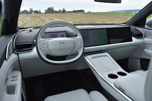 XPENG G9 93kWh Performance AWD mit Anhängerkupplung