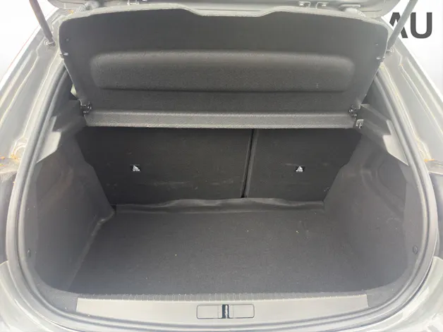 PEUGEOT 208 1.2 Hybrid Allure