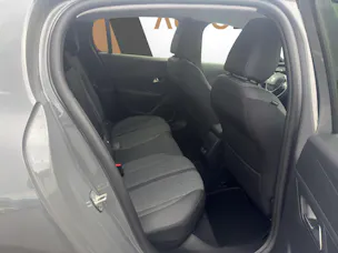 PEUGEOT 208 1.2 Hybrid Allure