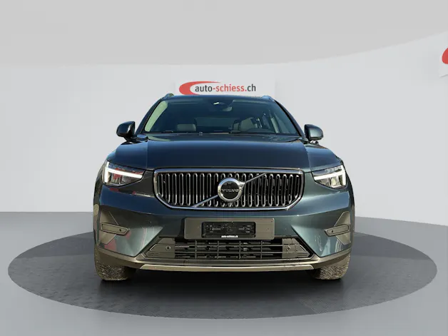 VOLVO XC40 B3 Benzin Mild Hybrid Xcite DCT