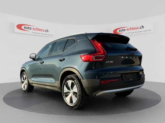 VOLVO XC40 B3 Benzin Mild Hybrid Xcite DCT