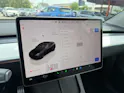 Tesla Model Y Performance D SOH 95.5% Weisses Interieur