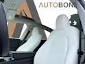 Tesla Model Y Performance D SOH 95.5% Weisses Interieur