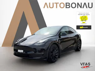 Tesla Model Y Performance D SOH 95.5% Weisses Interieur