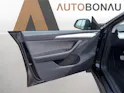 Tesla Model Y Performance D SOH 95.5% Weisses Interieur