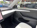 Tesla Model Y Performance D SOH 95.5% Weisses Interieur