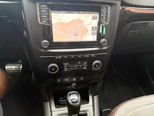 SKODA Yeti 1.8 TSI Elegance Outdoor 4x4 DSG