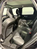 VOLVO XC60 2.0 B5 MH Plus Dark AWD