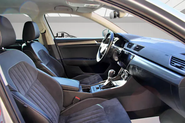 SKODA Superb Combi 2.0 TDi Style 4x4 DSG