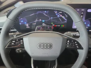 AUDI Q6 e-tron quattro