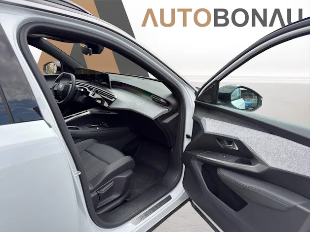 PEUGEOT 5008 1.2 Hybrid e-DCS6 GT 7 Plätzer