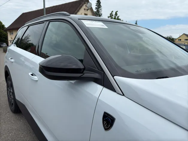 PEUGEOT 5008 1.2 Hybrid e-DCS6 GT 7 Plätzer