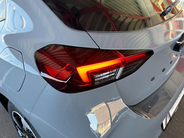 OPEL Corsa-e 156 GS Pack Komfort 3 Phaser