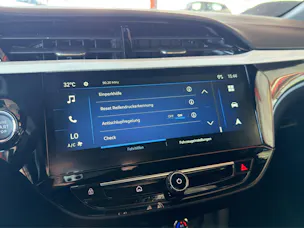 OPEL Corsa-e 156 GS Pack Komfort 3 Phaser