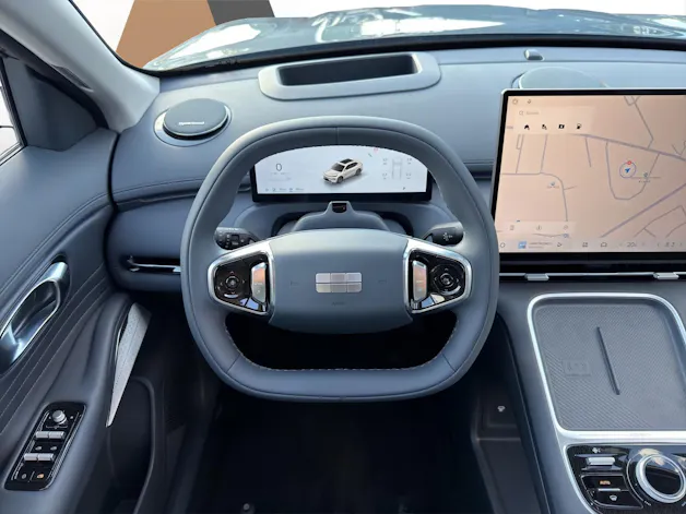 Geely Starray EM-i Max+ PHEV