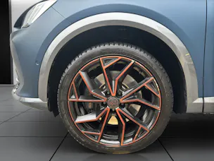 CUPRA Formentor2.0TSI Tribe 4D
