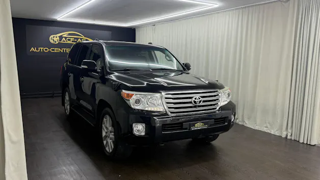 Toyota Land Cruiser V8 4.5 D-4D Sol