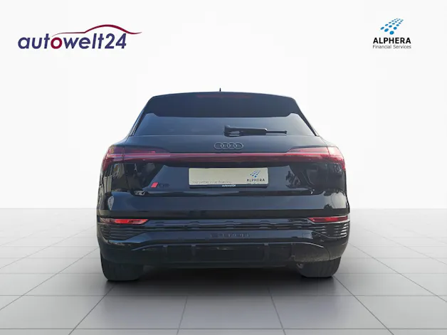 AUDI Q8 55 e-tron Black Edition quattro S-LINE!!!