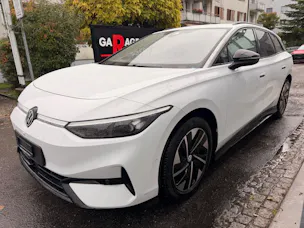 VW ID.7 Tourer Pro 286 PS ***ANHÄNGERKUPPLUNG***