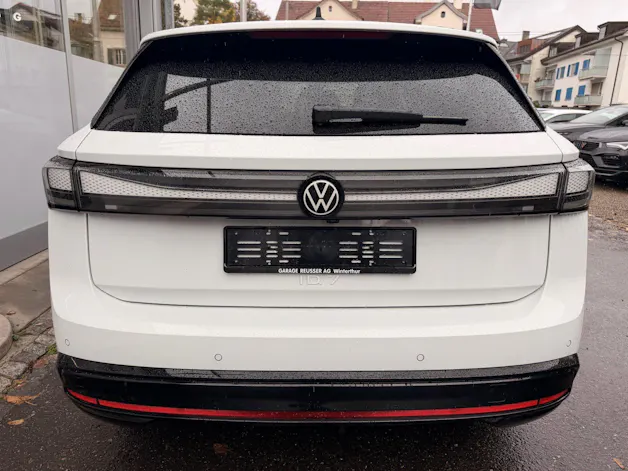VW ID.7 Tourer Pro 286 PS ***ANHÄNGERKUPPLUNG***