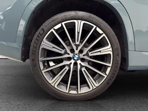 BMW X1 23d xDrive paddles