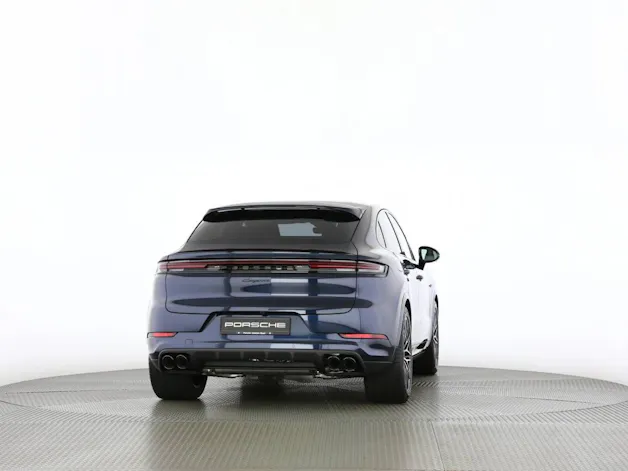 PORSCHE Cayenne E-Hybrid Coupé Black Edition