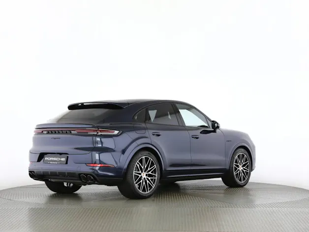 PORSCHE Cayenne E-Hybrid Coupé Black Edition