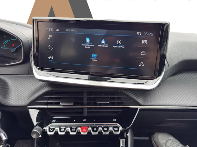 PEUGEOT 2008 1.2 Hybrid 145 Style