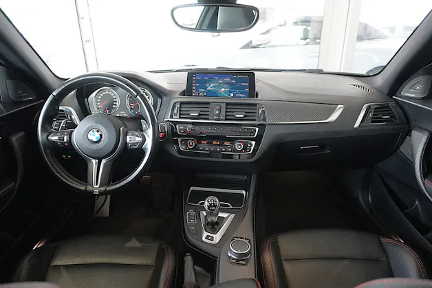BMW M2 Competition Drivelogic