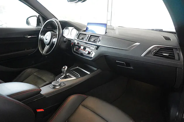 BMW M2 Competition Drivelogic