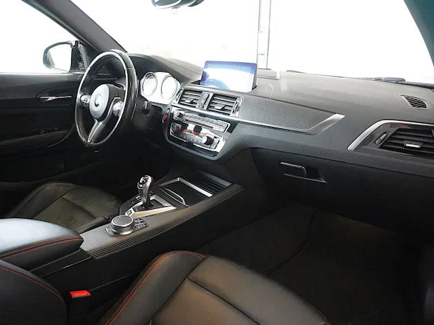 BMW M2 Competition Drivelogic