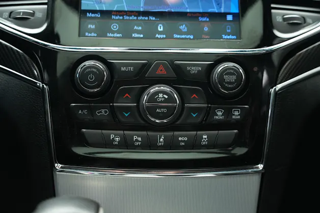 JEEP Grand Cherokee 6.4 V8 HEMI SRT8 Automatic *Pano* *Carbon* *Harman Kardon*