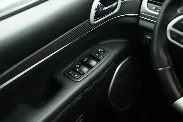 JEEP Grand Cherokee 6.4 V8 HEMI SRT8 Automatic *Pano* *Carbon* *Harman Kardon*