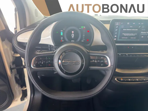 FIAT 500 Electric Cult 320KM