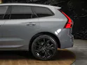 VOLVO XC60 B5 Benzin Mild Hybrid AWD Plus Dark Geartronic *Facelift*Werksgarantie*Panorama*Head-Up*Harman/Kardon*