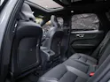VOLVO XC60 B5 Benzin Mild Hybrid AWD Plus Dark Geartronic *Facelift*Werksgarantie*Panorama*Head-Up*Harman/Kardon*