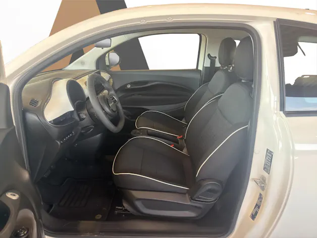 FIAT 500 Electric Cult 320KM