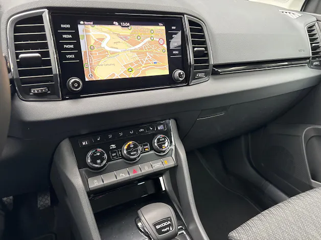 SKODA Karoq 2.0 TDI CR Selection 4x4 DSG