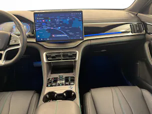 BYD Seal U DM-i Design AWD