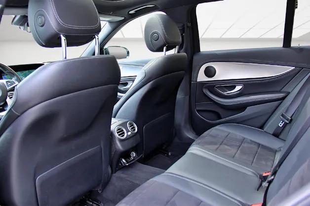 MERCEDES-BENZ E 220 d Swiss Star AMG Line 4Matic 9G-Tronic