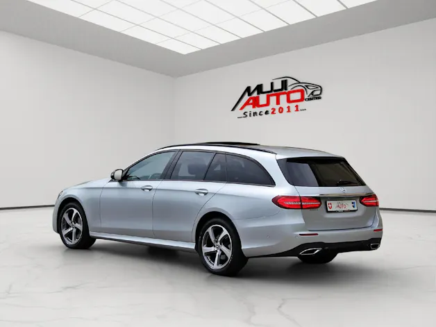 MERCEDES-BENZ E 220 d Swiss Star AMG Line 4Matic 9G-Tronic