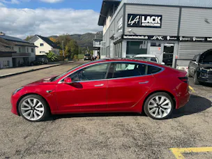 Tesla Model 3 Long Range Dual Motor AWD